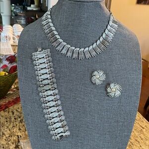 Sarah Coventry Silver-Tone Necklace, Bracelet & Earrings Set